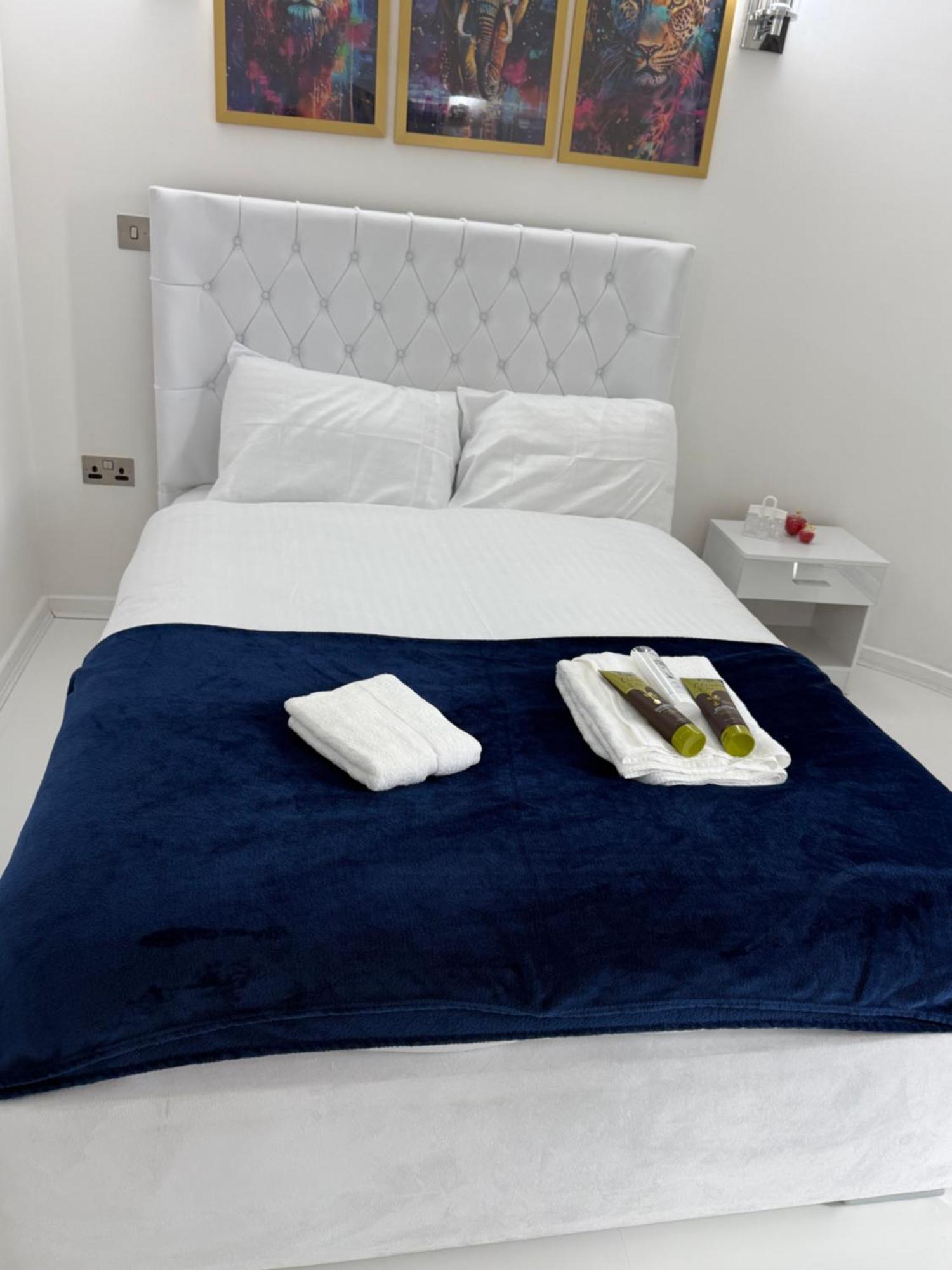 Leeds Train Station City Centre Villa Style Flat Экстерьер фото